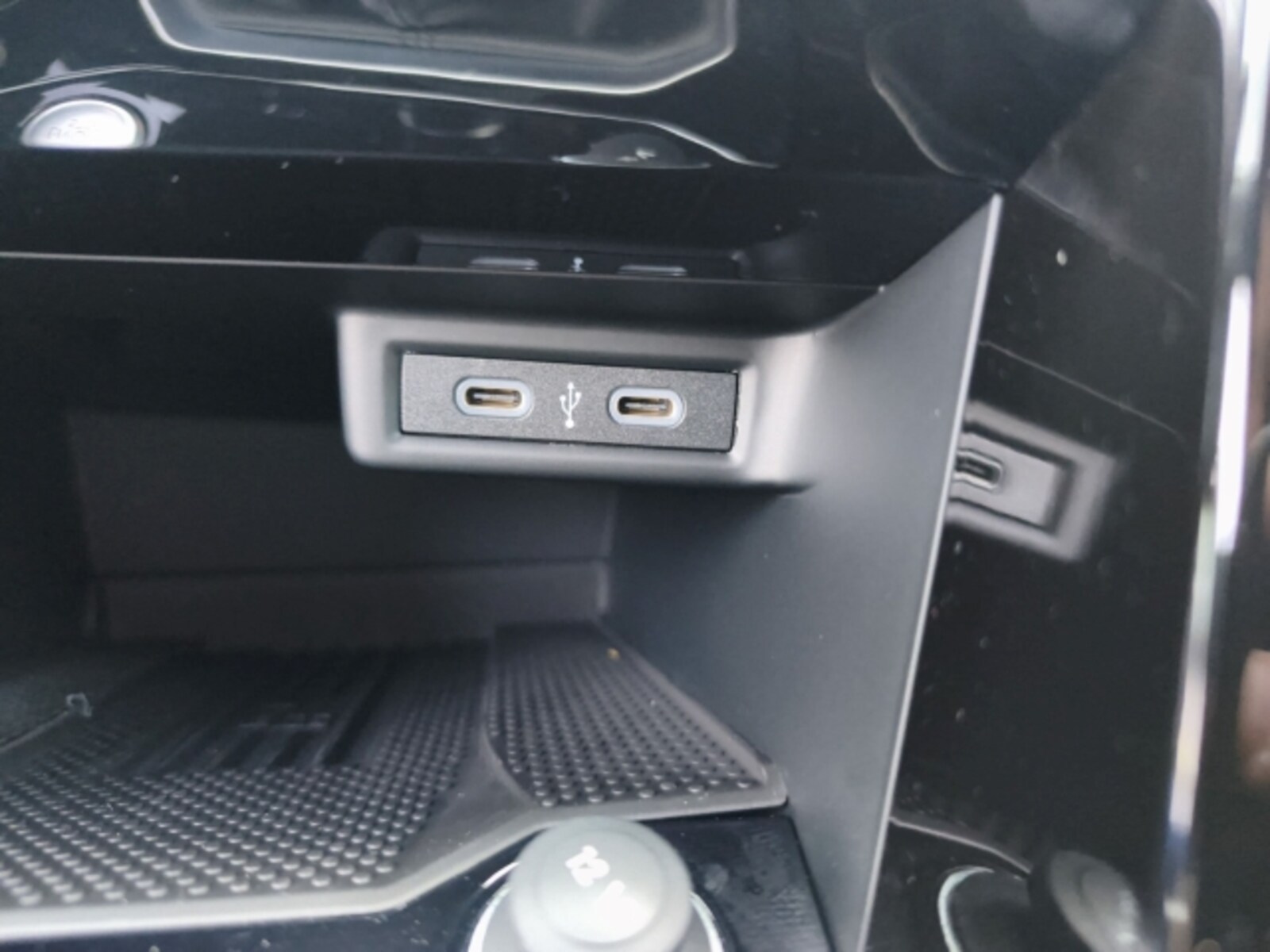 Volkswagen T-Roc – Bild 14