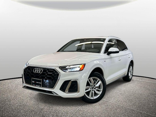 Photo of 2023 Audi Q5 