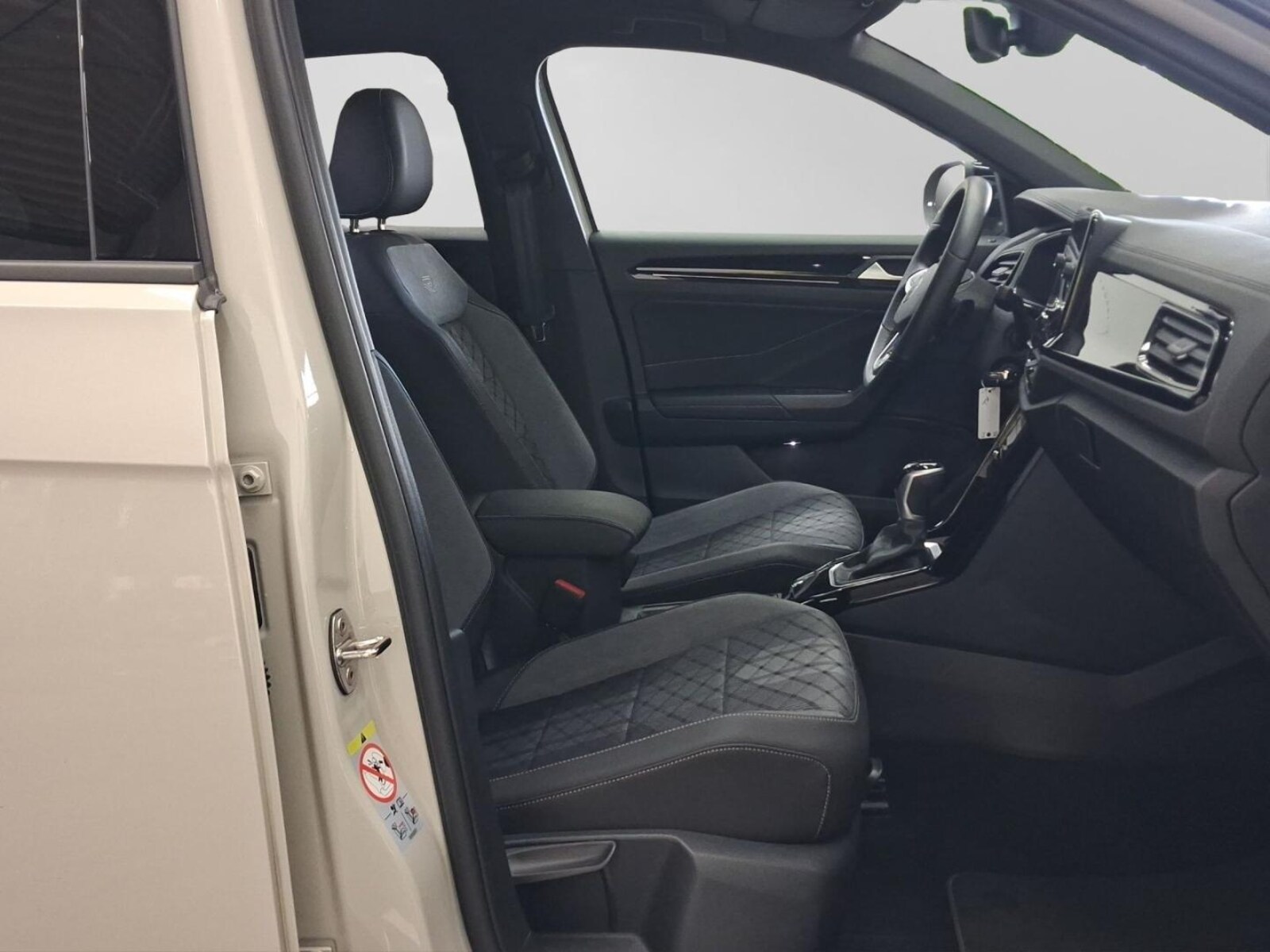 Volkswagen T-Roc – Bild 4