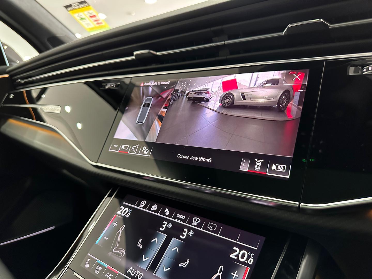 Image about Audi SQ7 SQ7 SUV TFSI 373 kW tiptronic