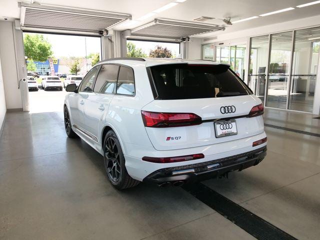 2026 Audi SQ7