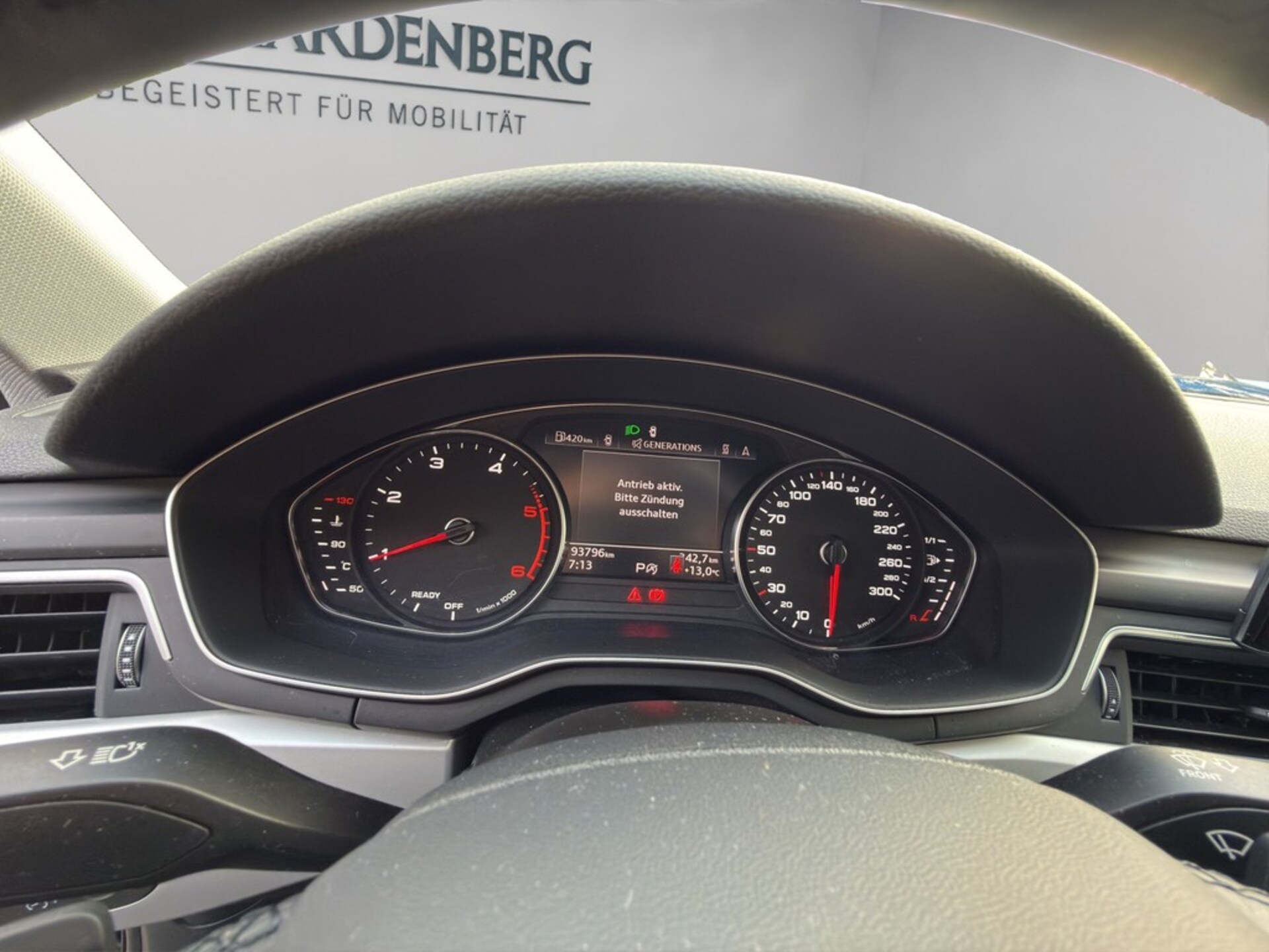 Audi A4 Avant Advanced