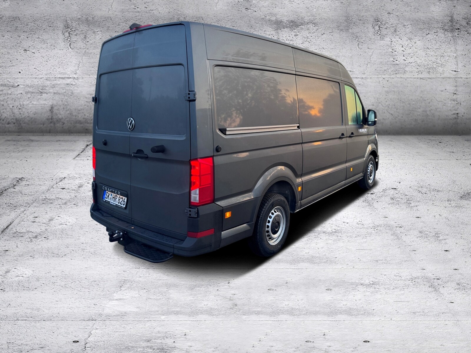 Volkswagen Crafter Kasten mittlerer Radstand – Bild 3