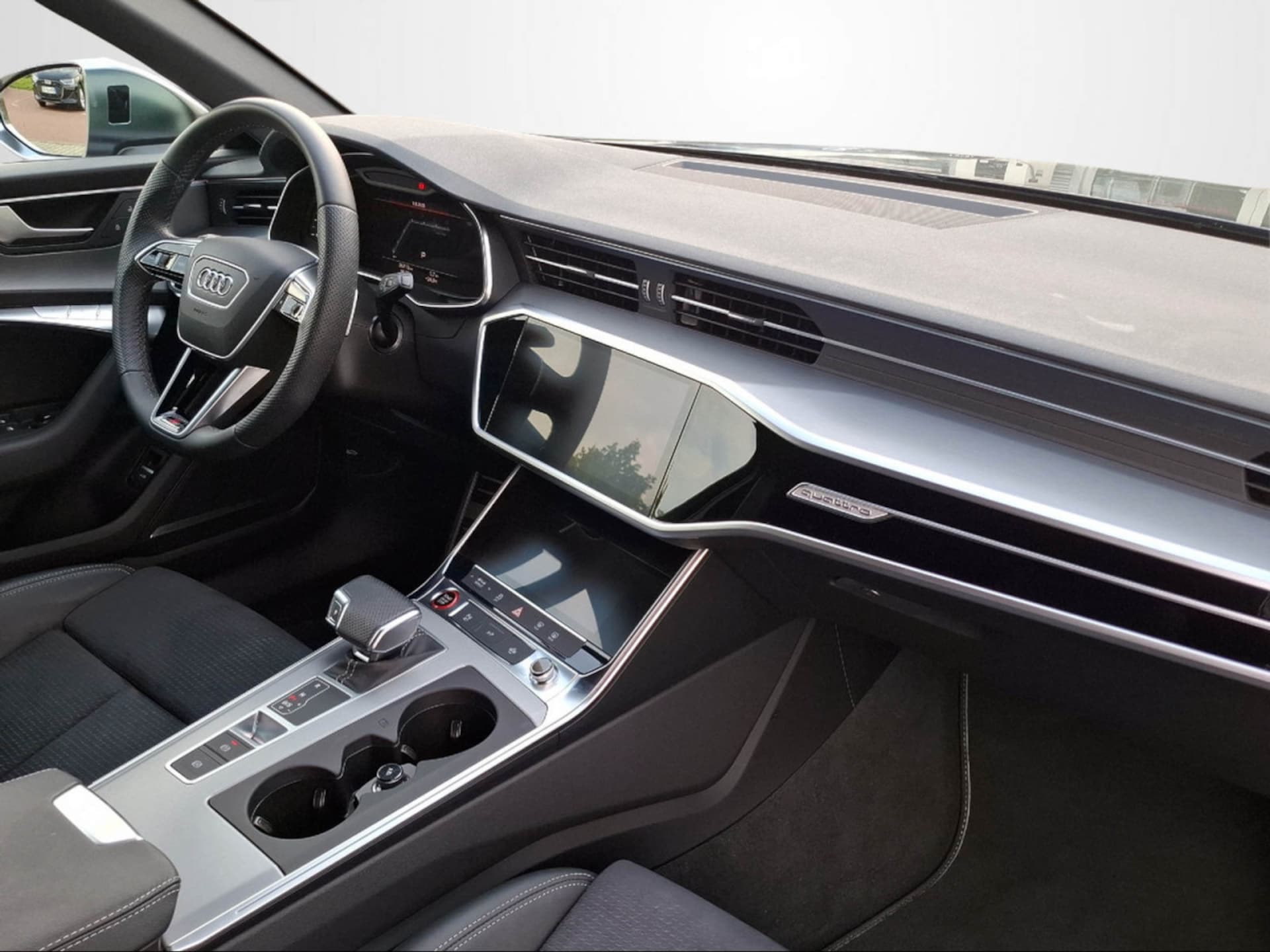 Audi S6 Avant