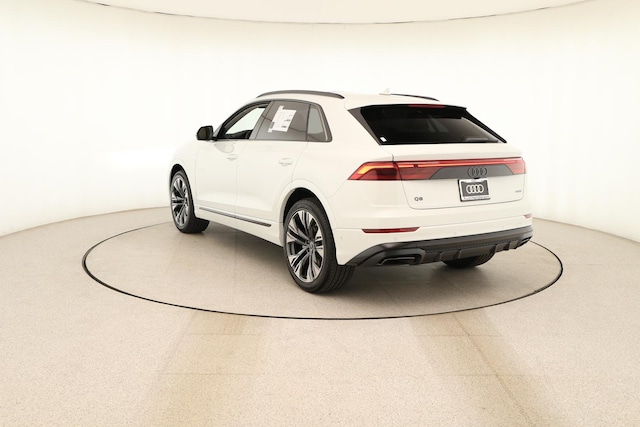 2026 Audi Q8