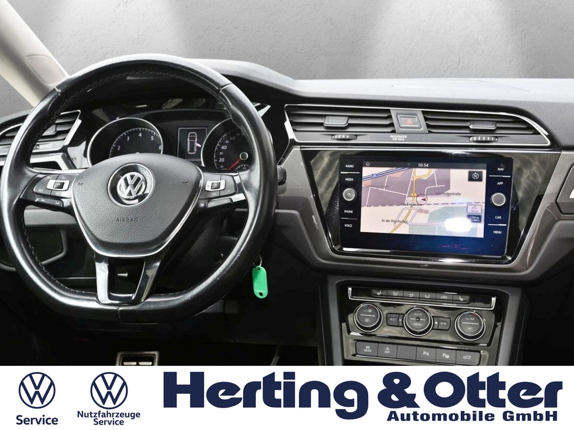 Volkswagen Touran IQ.DRIVE