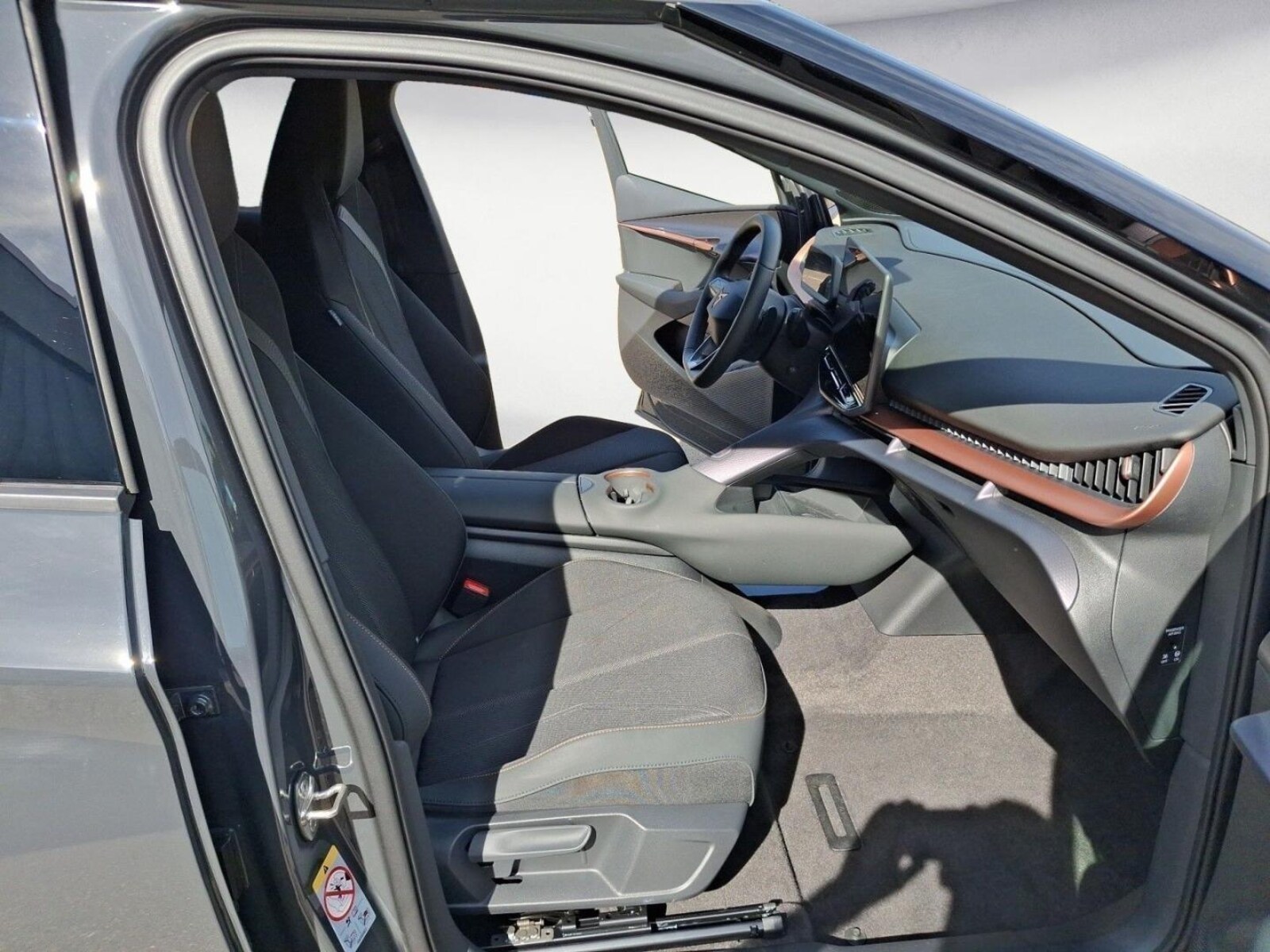 CUPRA Tavascan – Bild 12