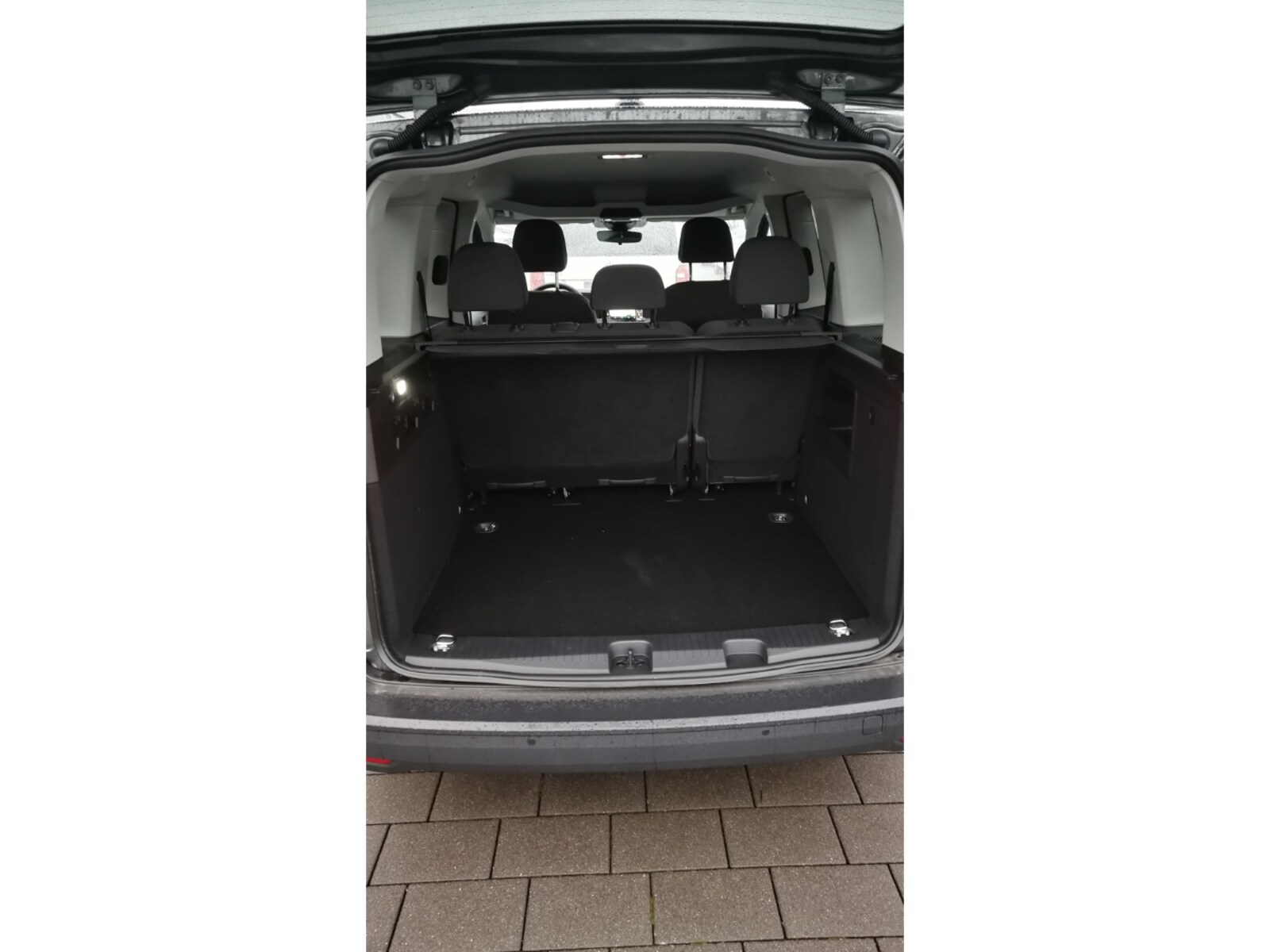 Volkswagen Caddy – Bild 9