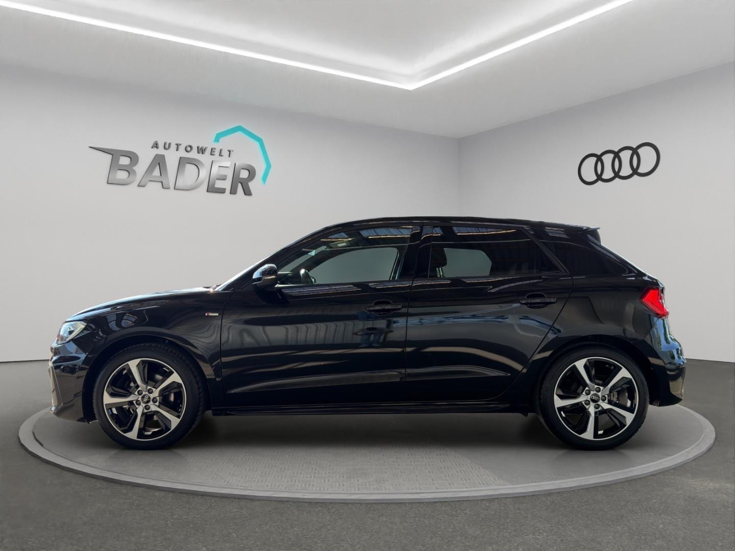 Bild über Audi A1 Sportback S line 35 TFSI S tronic - für weitere Informationen kontaktieren Sie den Audi Partner