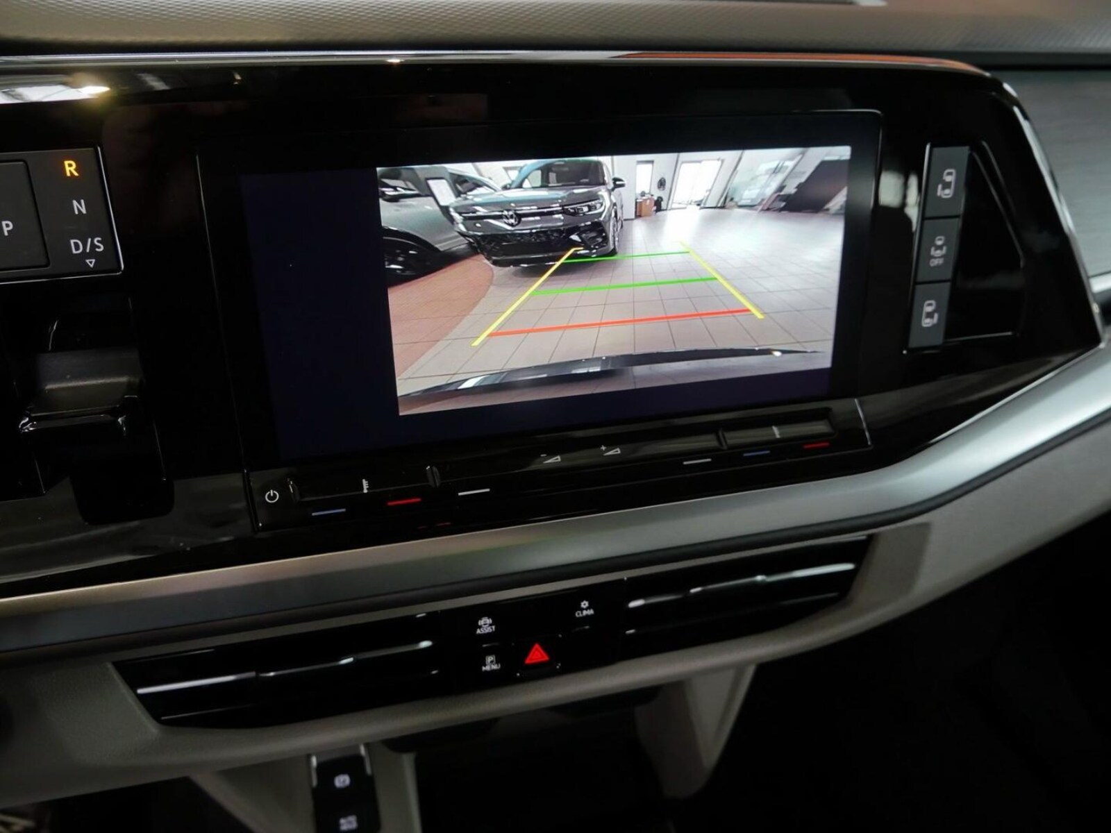Volkswagen Multivan Langversion – Bild 15