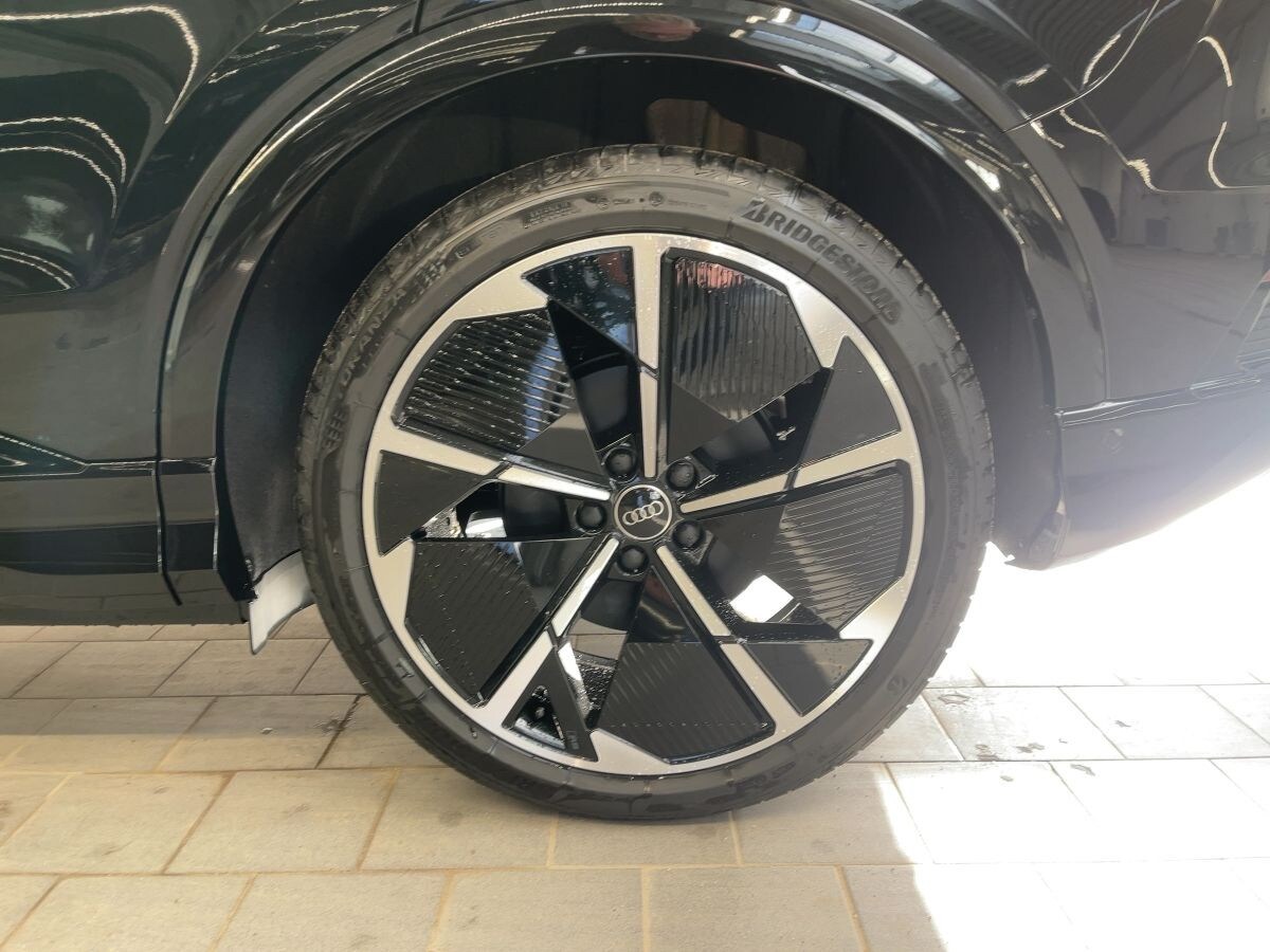 Image about Audi Q4 e-tron 45 e-tron