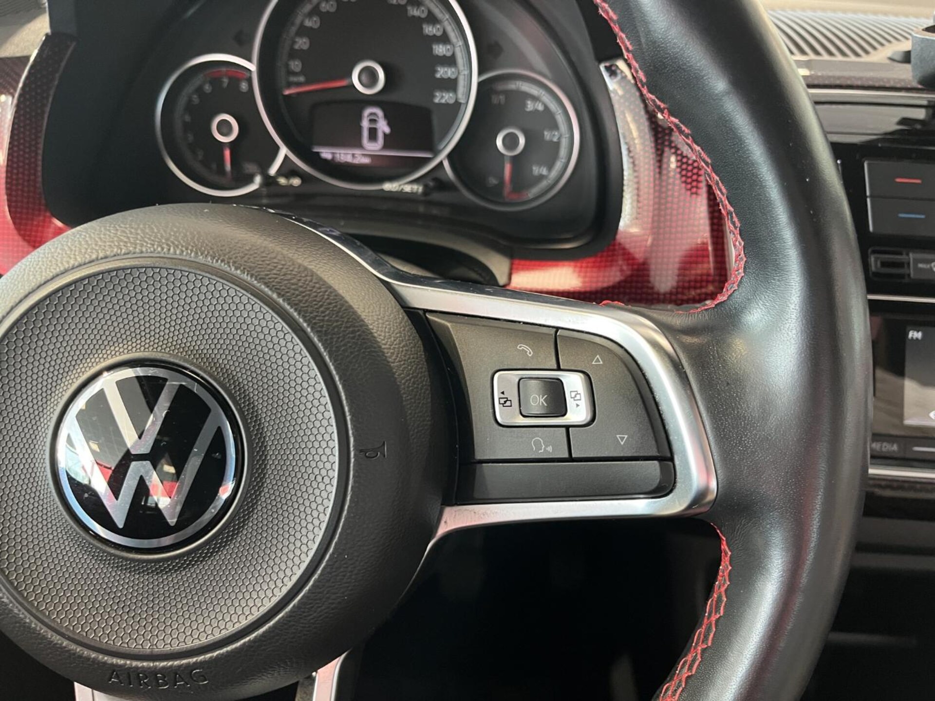 Volkswagen up! GTI
