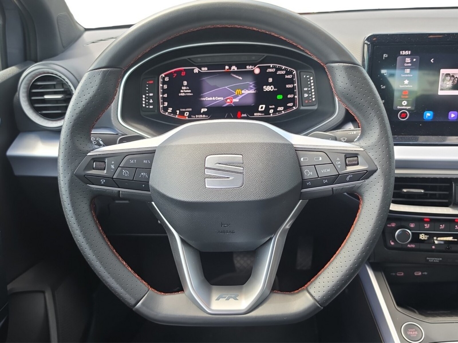 SEAT Arona – Bild 14