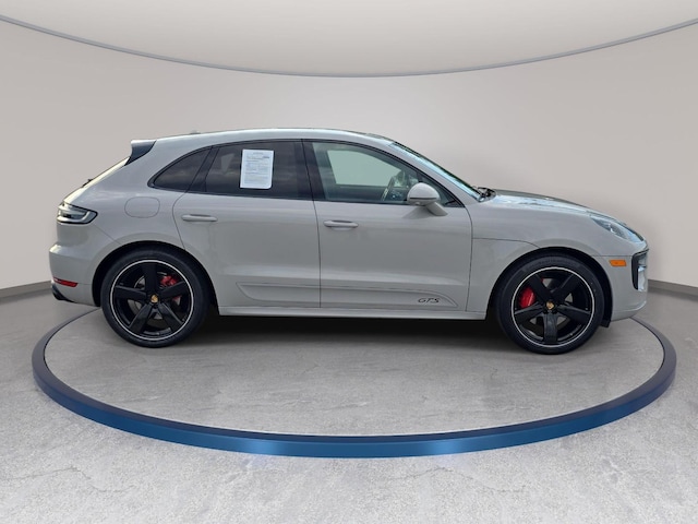 2021 Porsche Macan