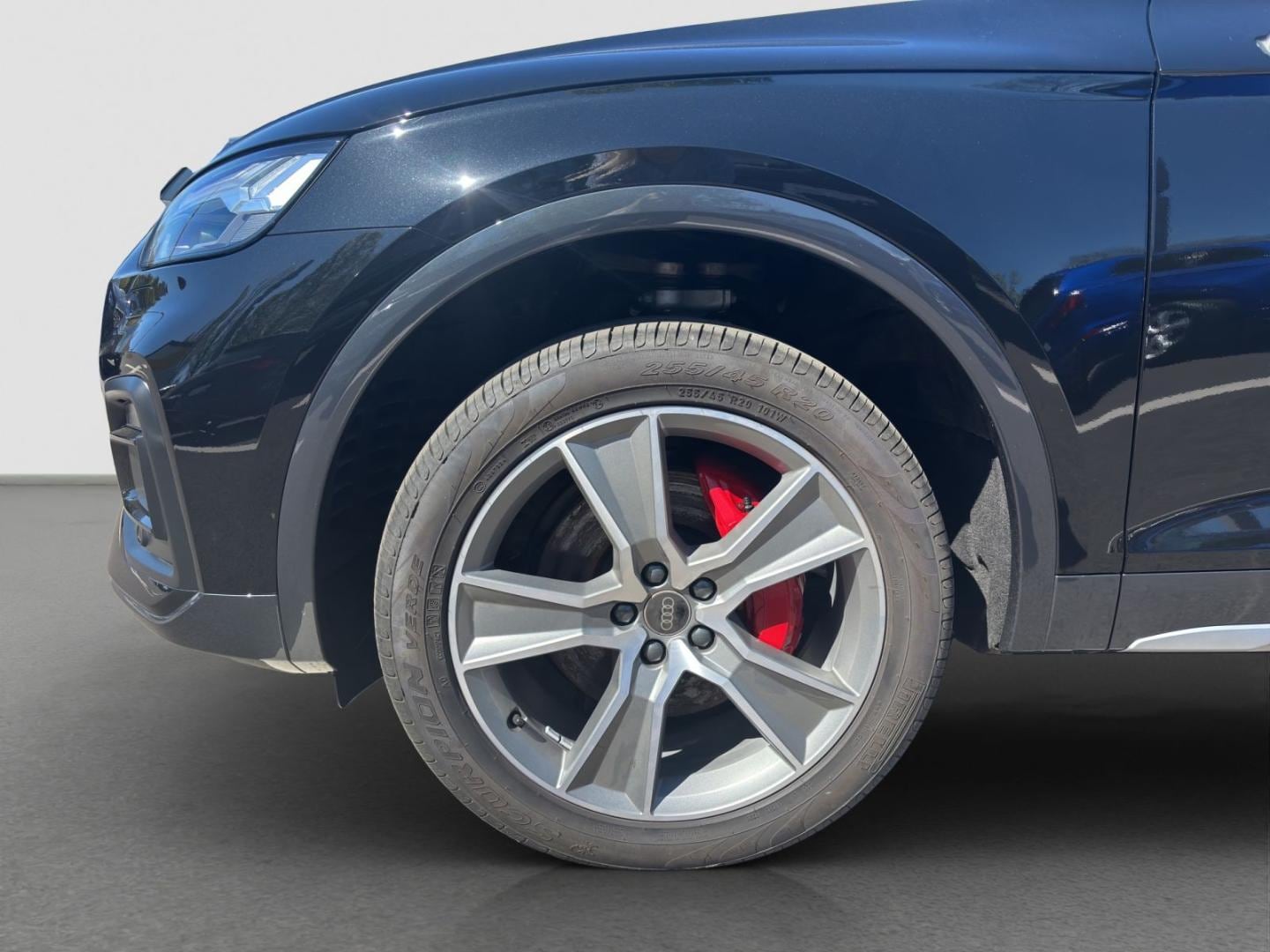 Bild über Audi Q5 Sportback TFSI e advanced 50 TFSI e quattro S tronic - für weitere Informationen kontaktieren Sie den Audi Partner
