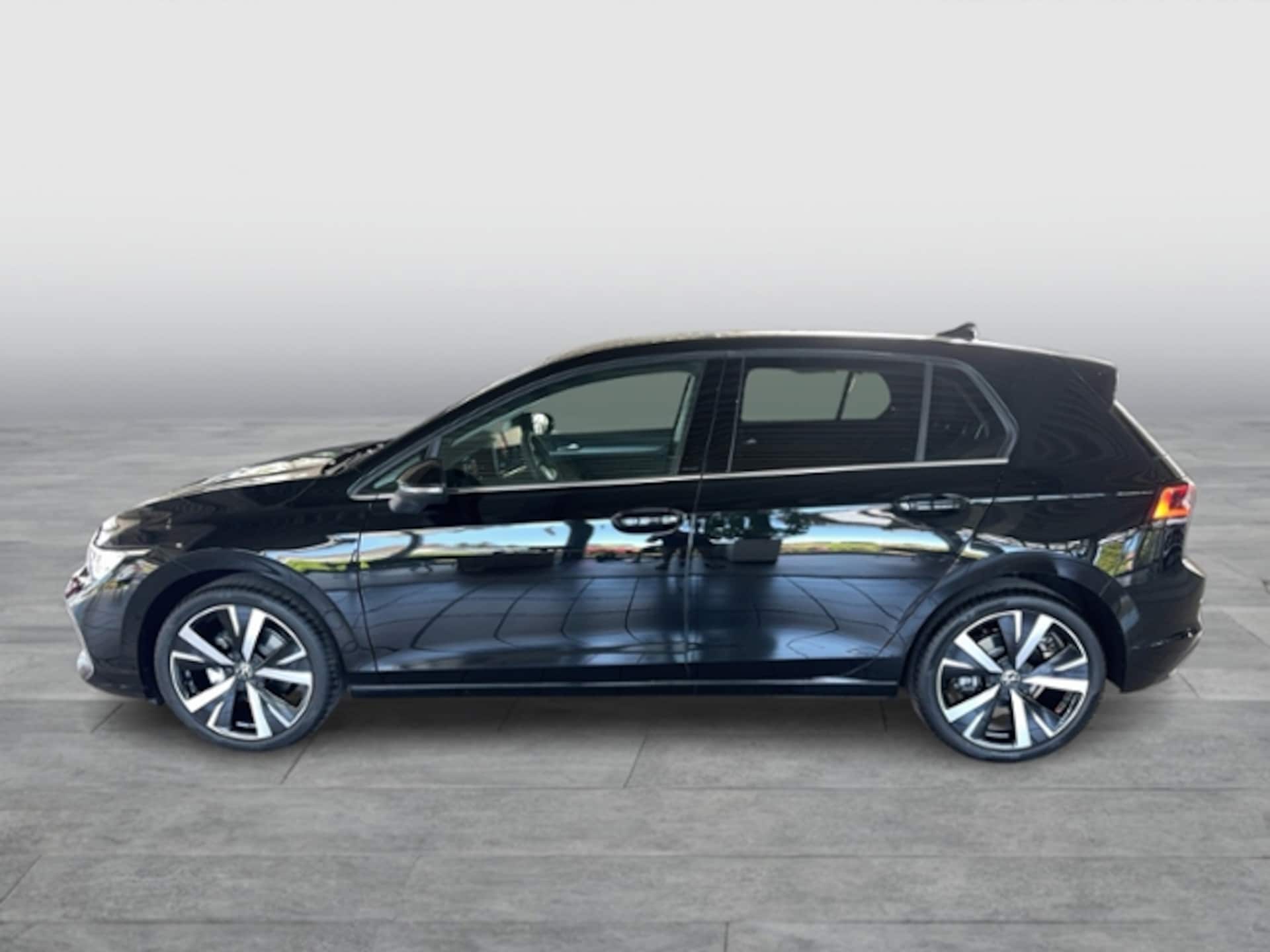 Volkswagen Golf Style