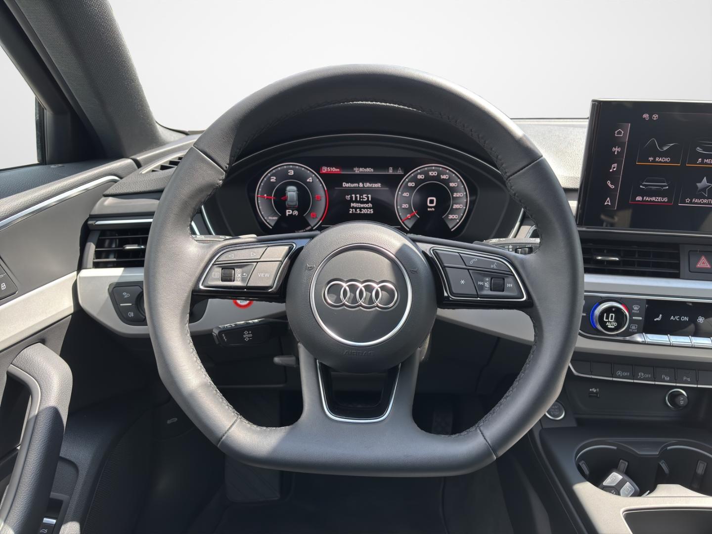 Image about Audi A4 Avant S line 35 TDI S tronic