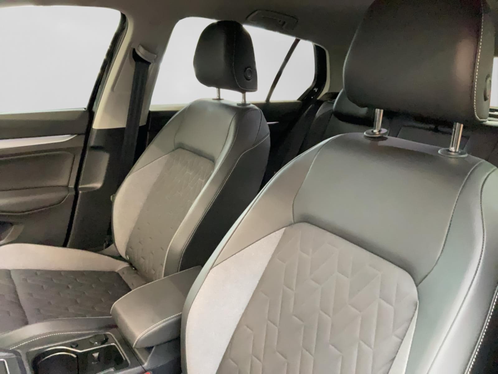 Volkswagen Golf – Bild 11