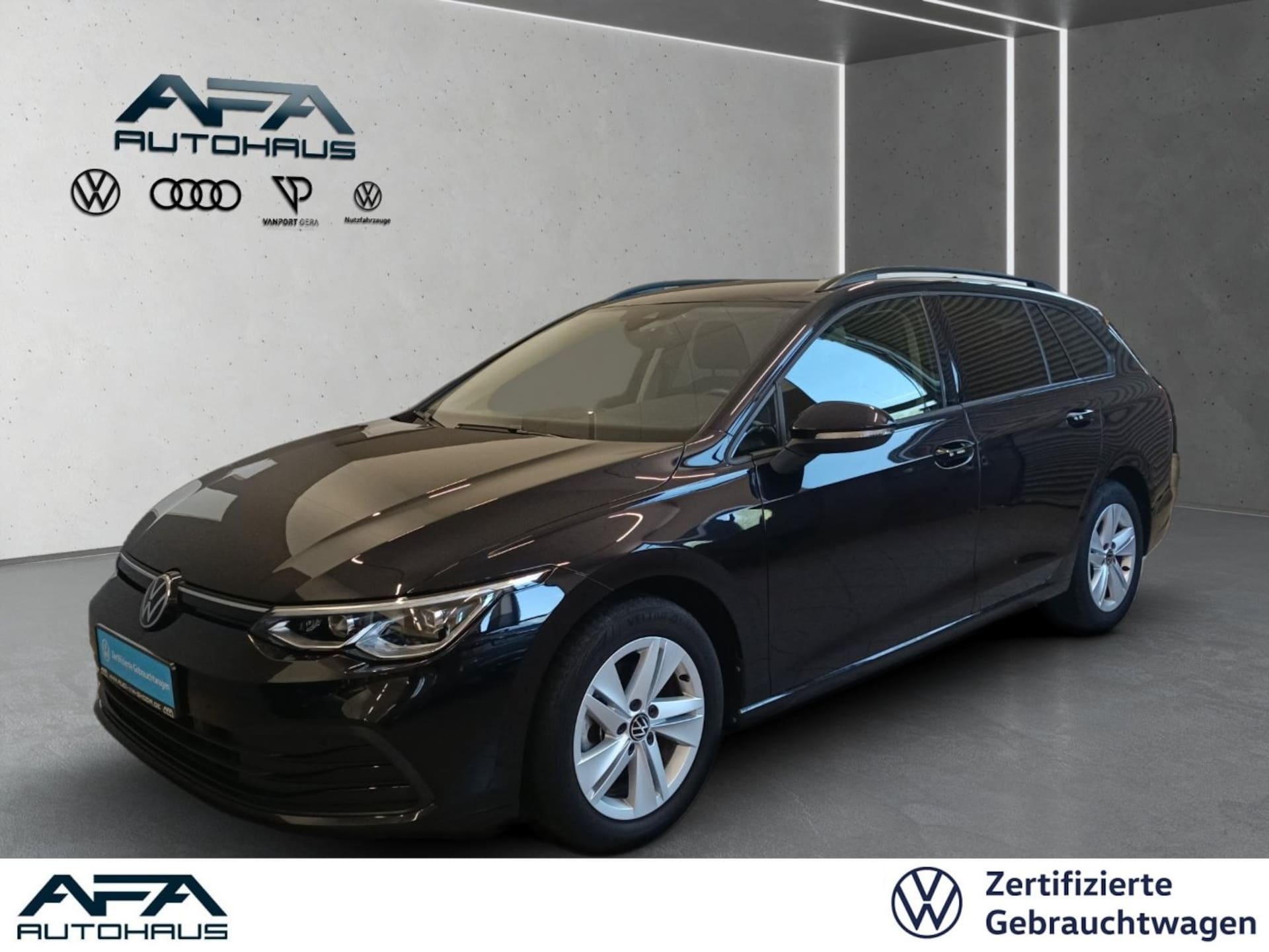 Volkswagen Golf Variant Life