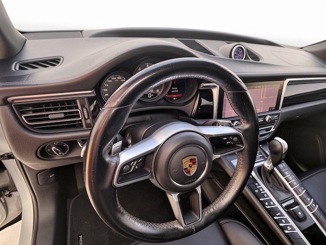 2021 Porsche Macan