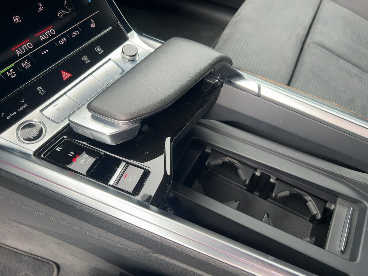 Image about Audi e-tron 55 quattro
