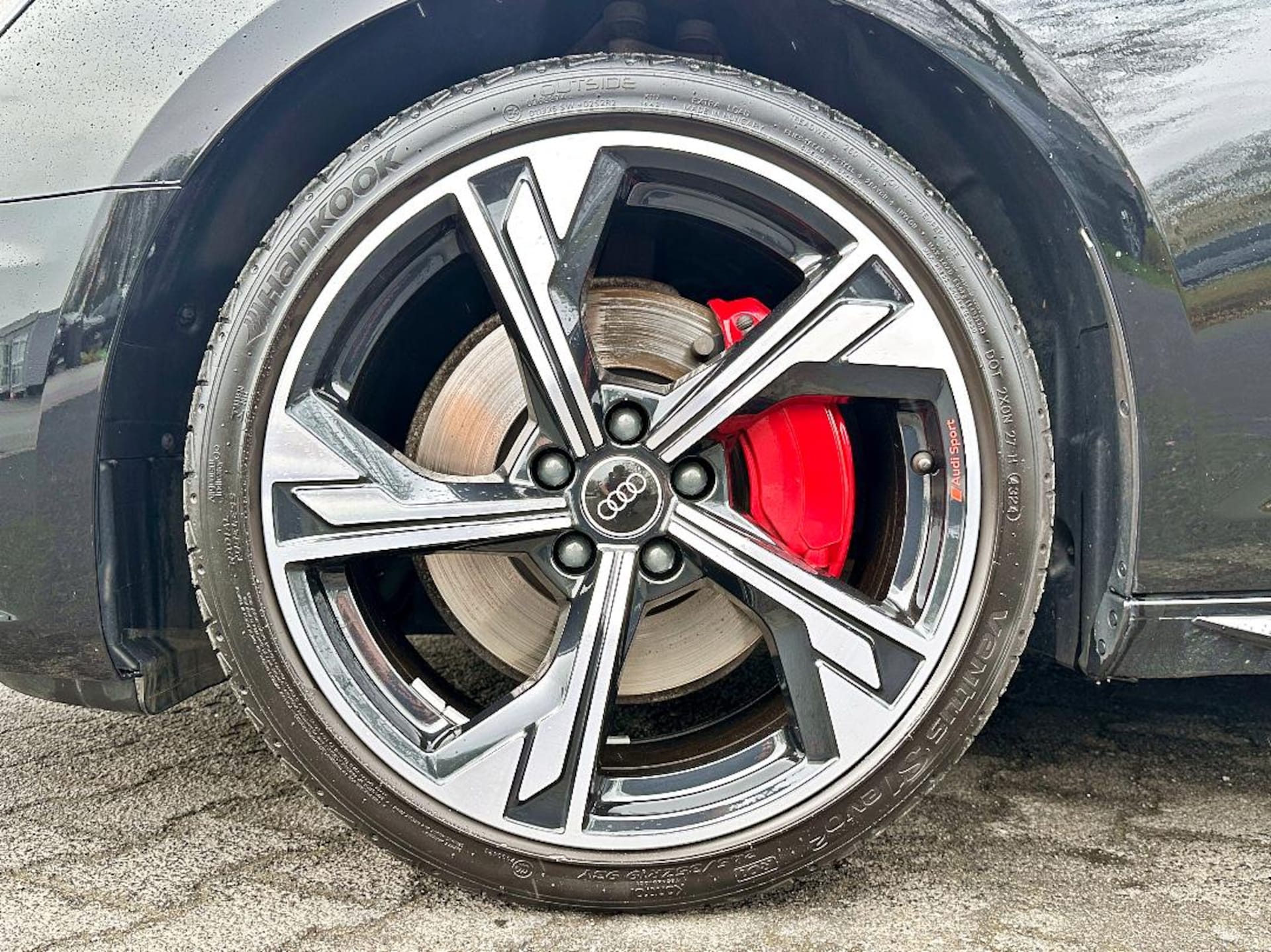 Audi A4 Avant S line