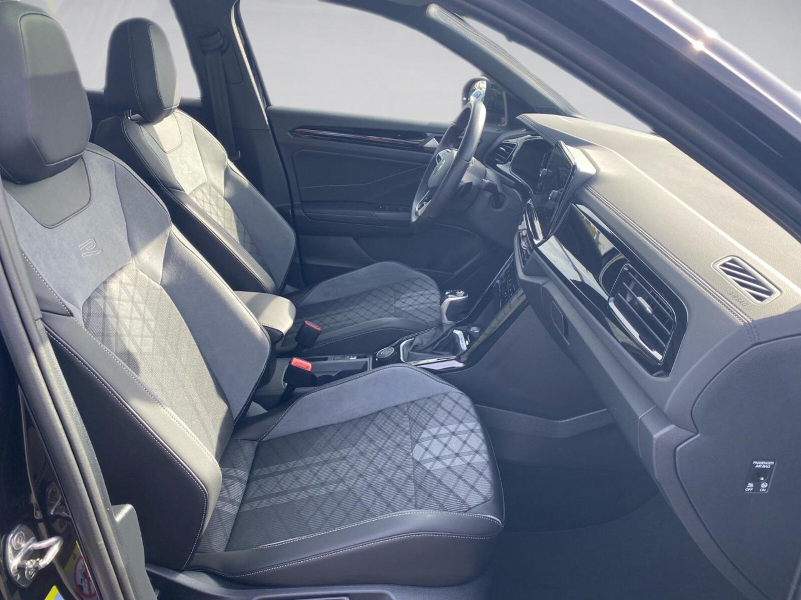 Volkswagen T-Roc – Bild 10