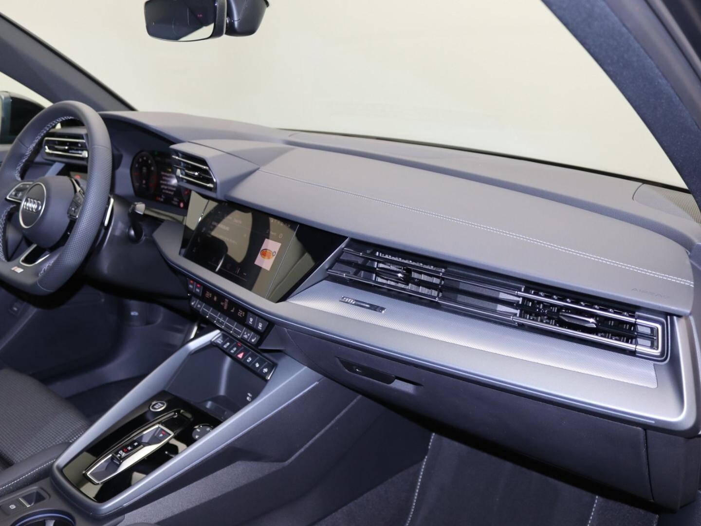 Bild über Audi A3 Sportback TFSI 85 kW S tronic - für weitere Informationen kontaktieren Sie den Audi Partner