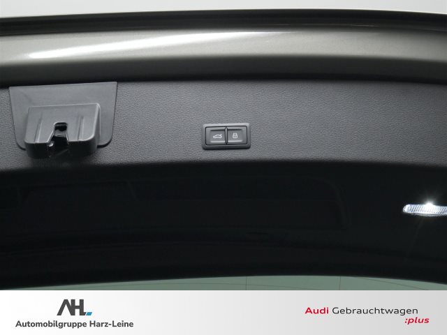 Image about Audi Q8 e-tron S line 50 e-tron quattro