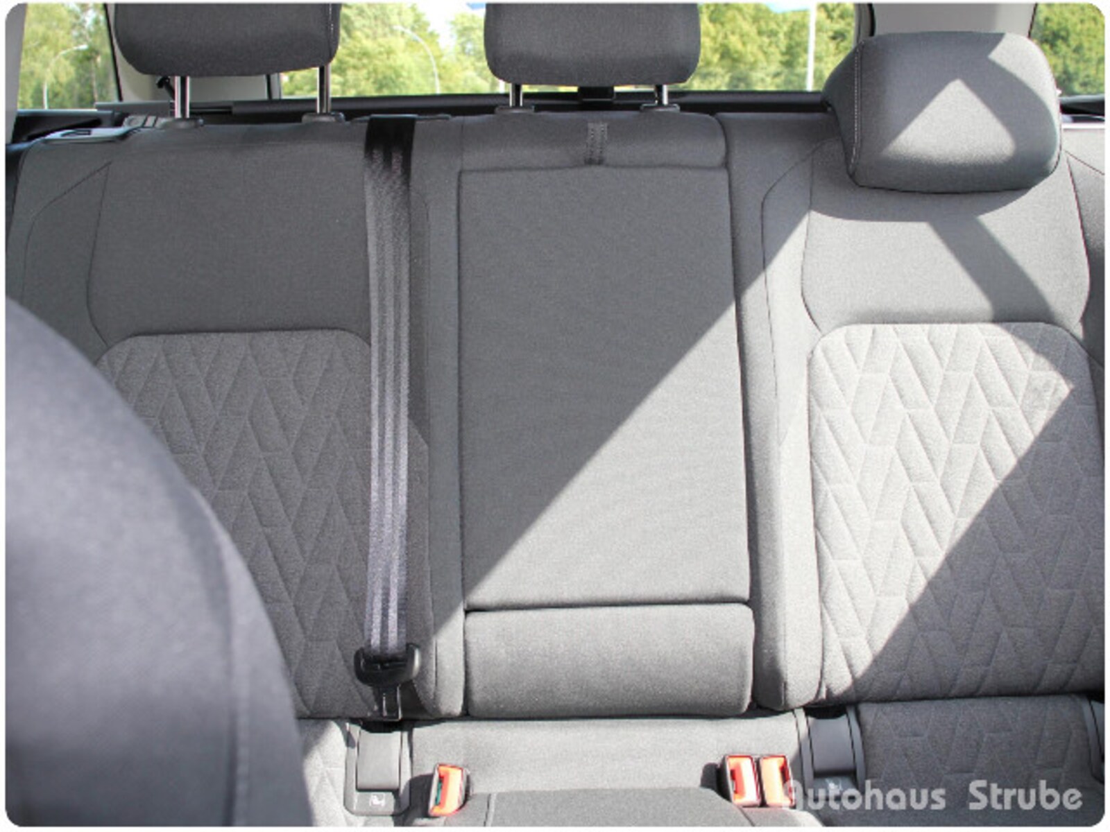 Volkswagen Golf Variant – Bild 15