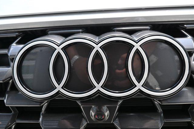 2025 Audi Q5 Premium Plus - Photo 12