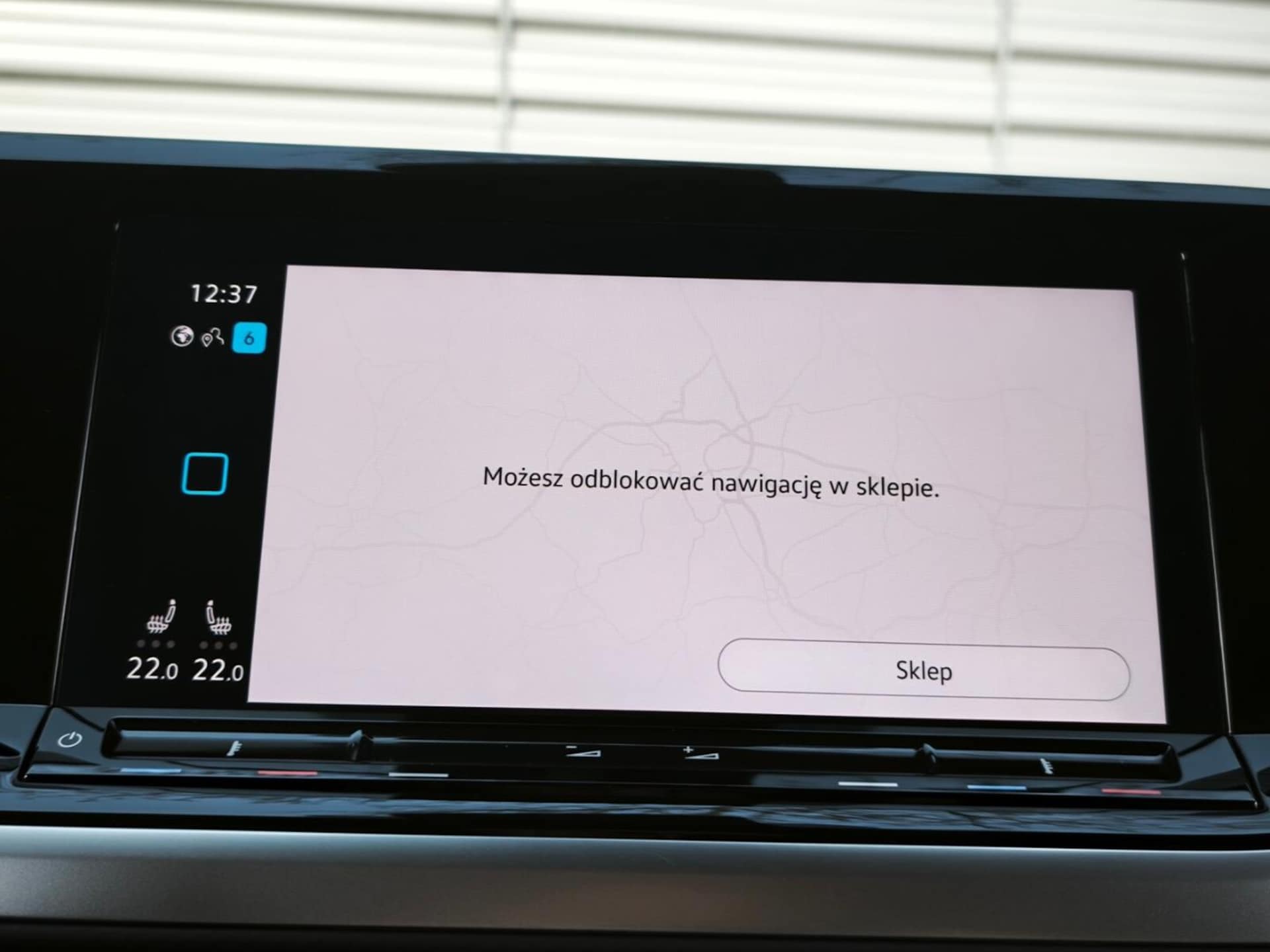 Volkswagen Multivan długi rozstaw osi Life