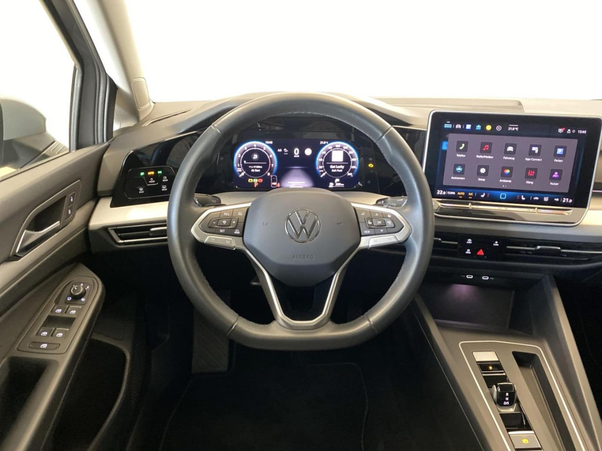 Volkswagen Golf Variant Life