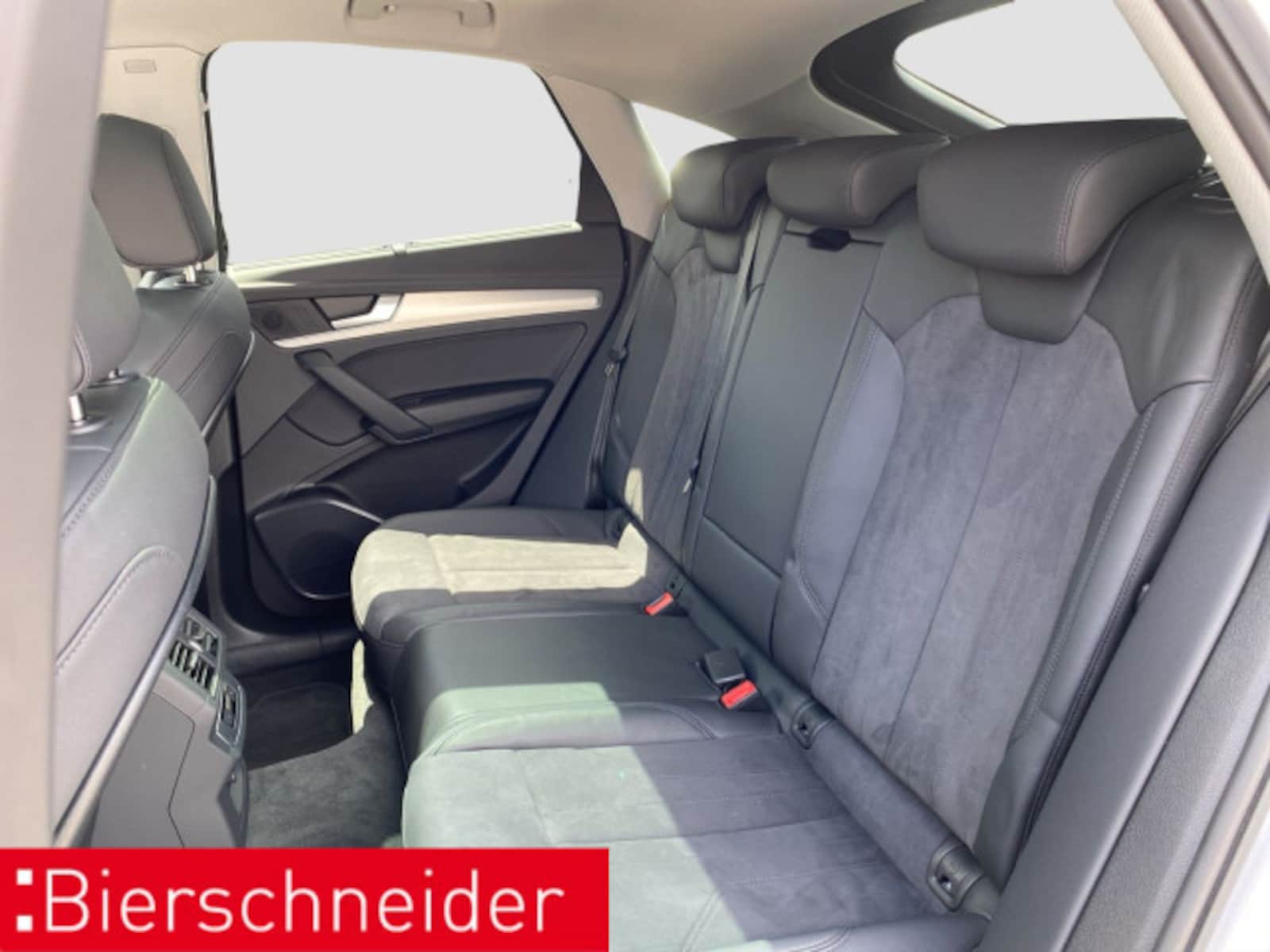 Audi Q5 Sportback – Bild 13