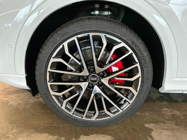 2025 Audi SQ5