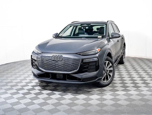 2025 Audi Q6 e-tron Premium Plus quattro's photo