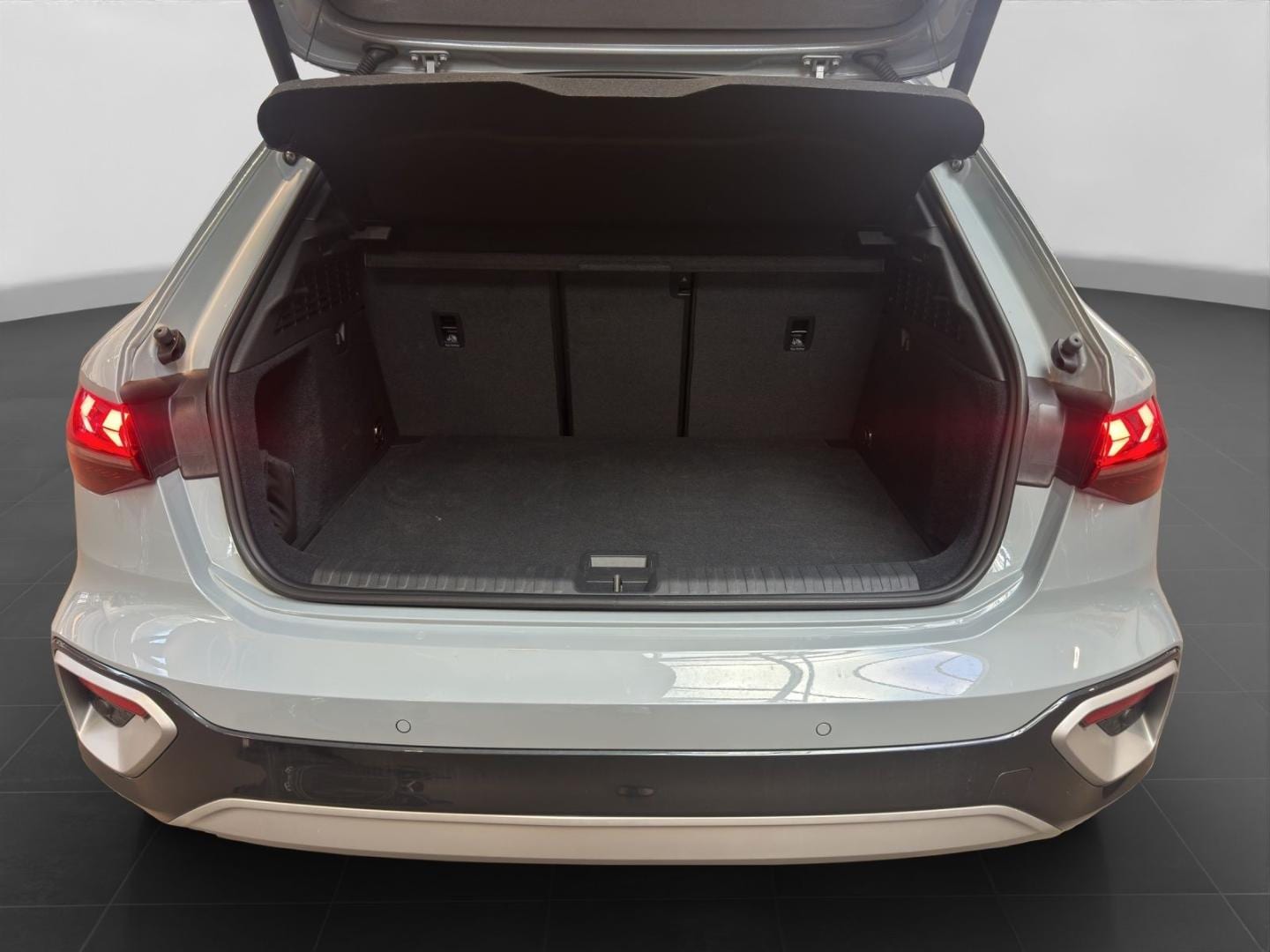 Bild über Audi A3 allstreet TFSI e TFSI e 150 kW S tronic - für weitere Informationen kontaktieren Sie den Audi Partner