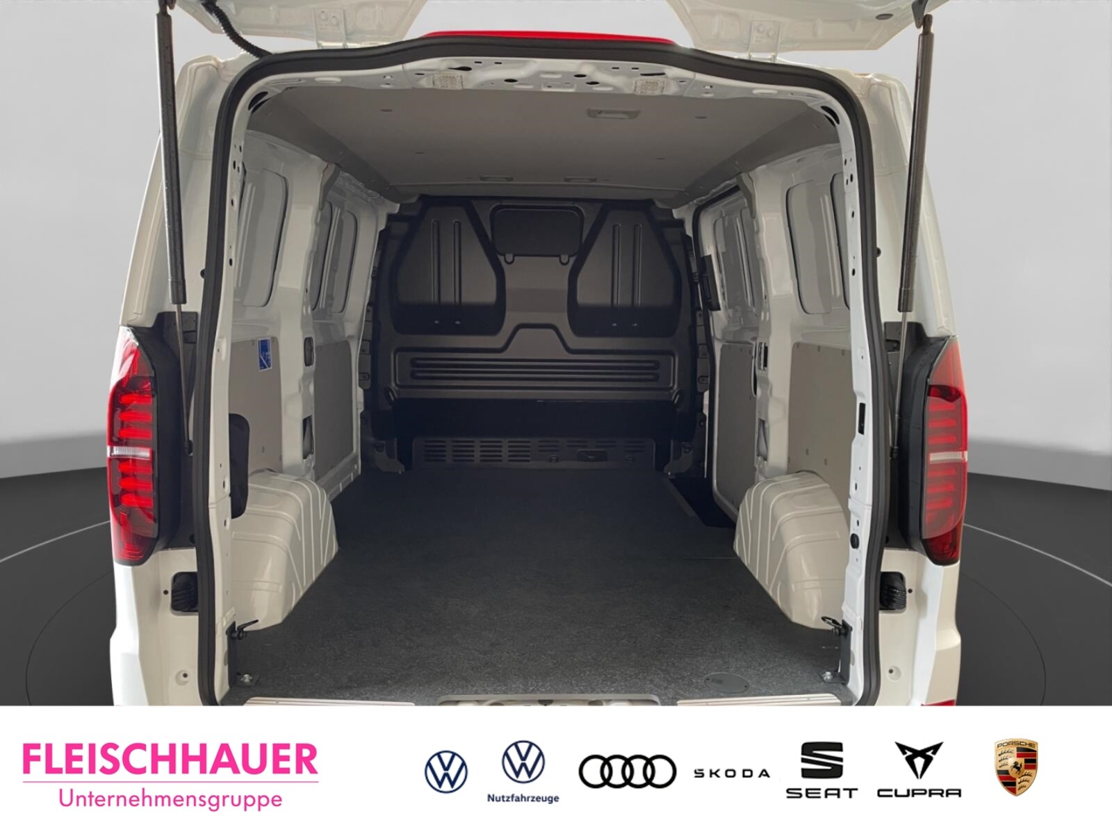 Volkswagen Transporter Kasten kurzer Radstand – Bild 6