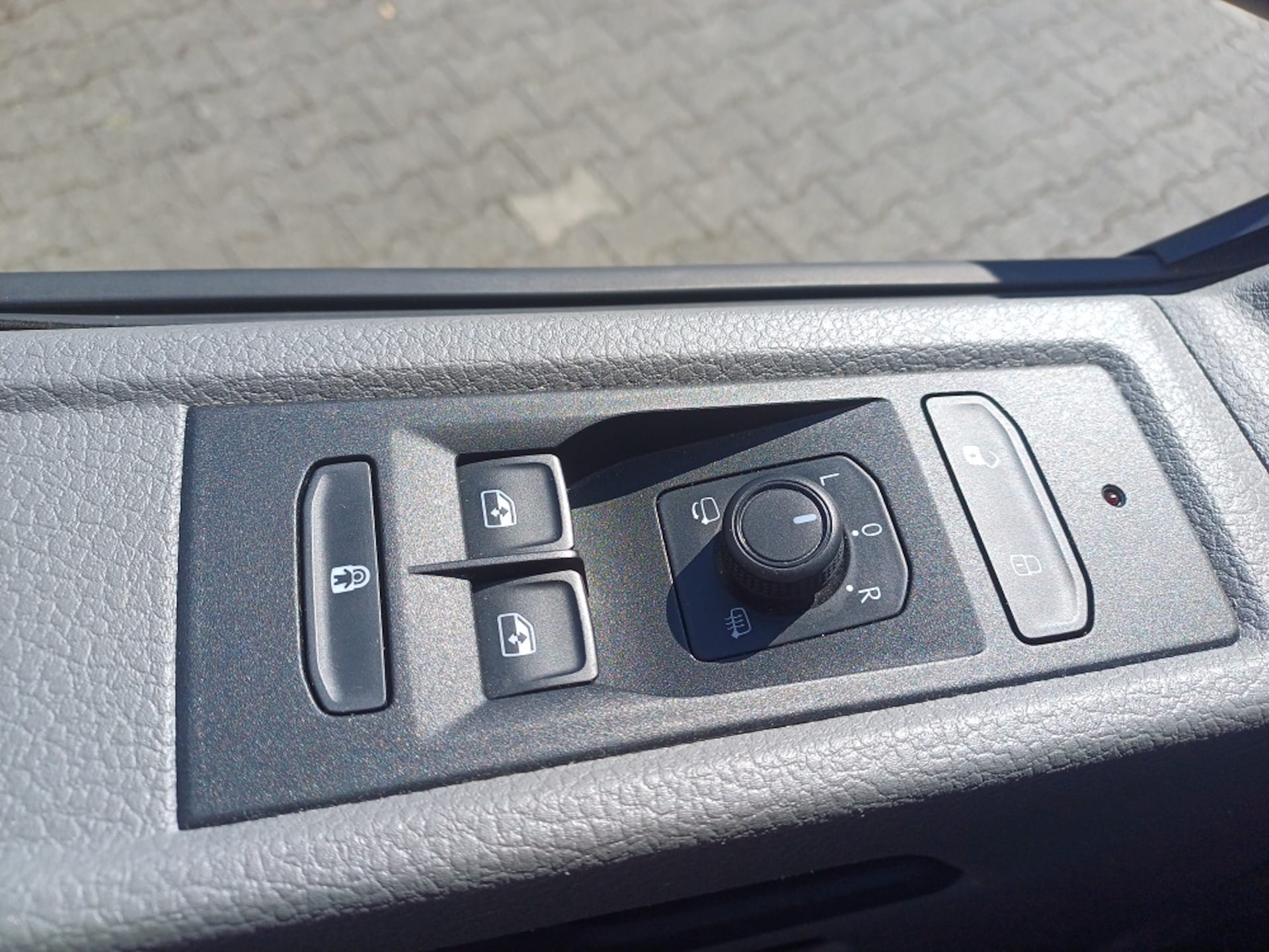 Volkswagen T6.1 Caravelle kurzer Radstand Comfortline