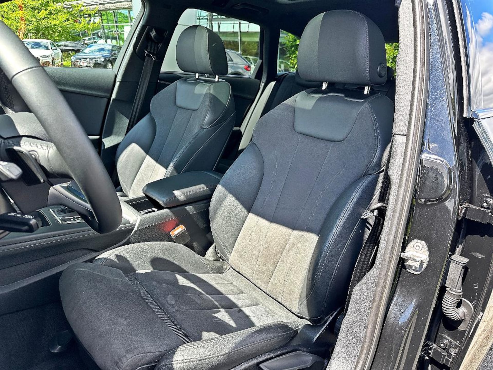 Audi A4 Avant S line