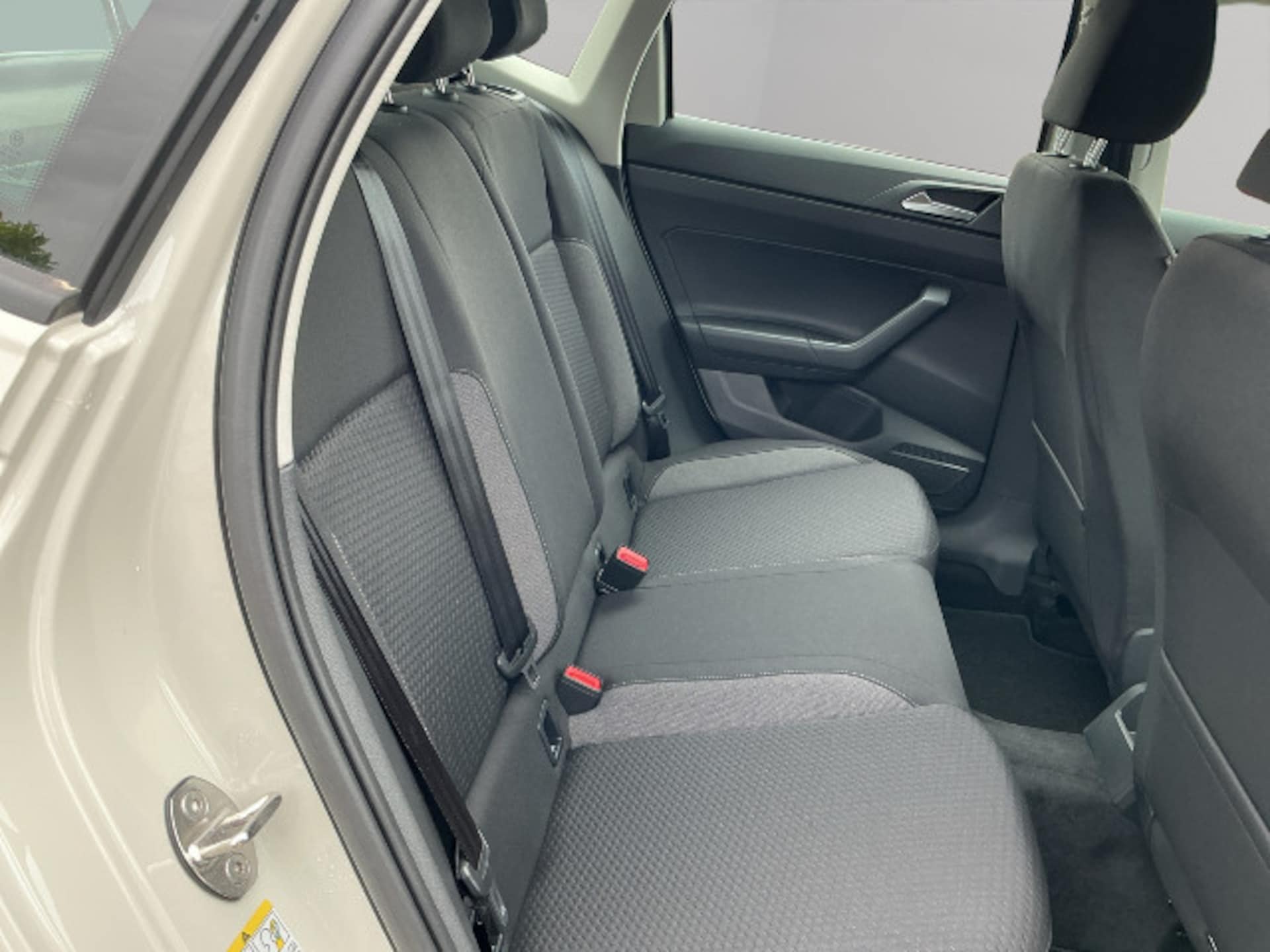 Volkswagen Polo Basis-Modell