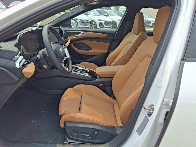 2026 Audi A6 Premium Plus - Photo 8