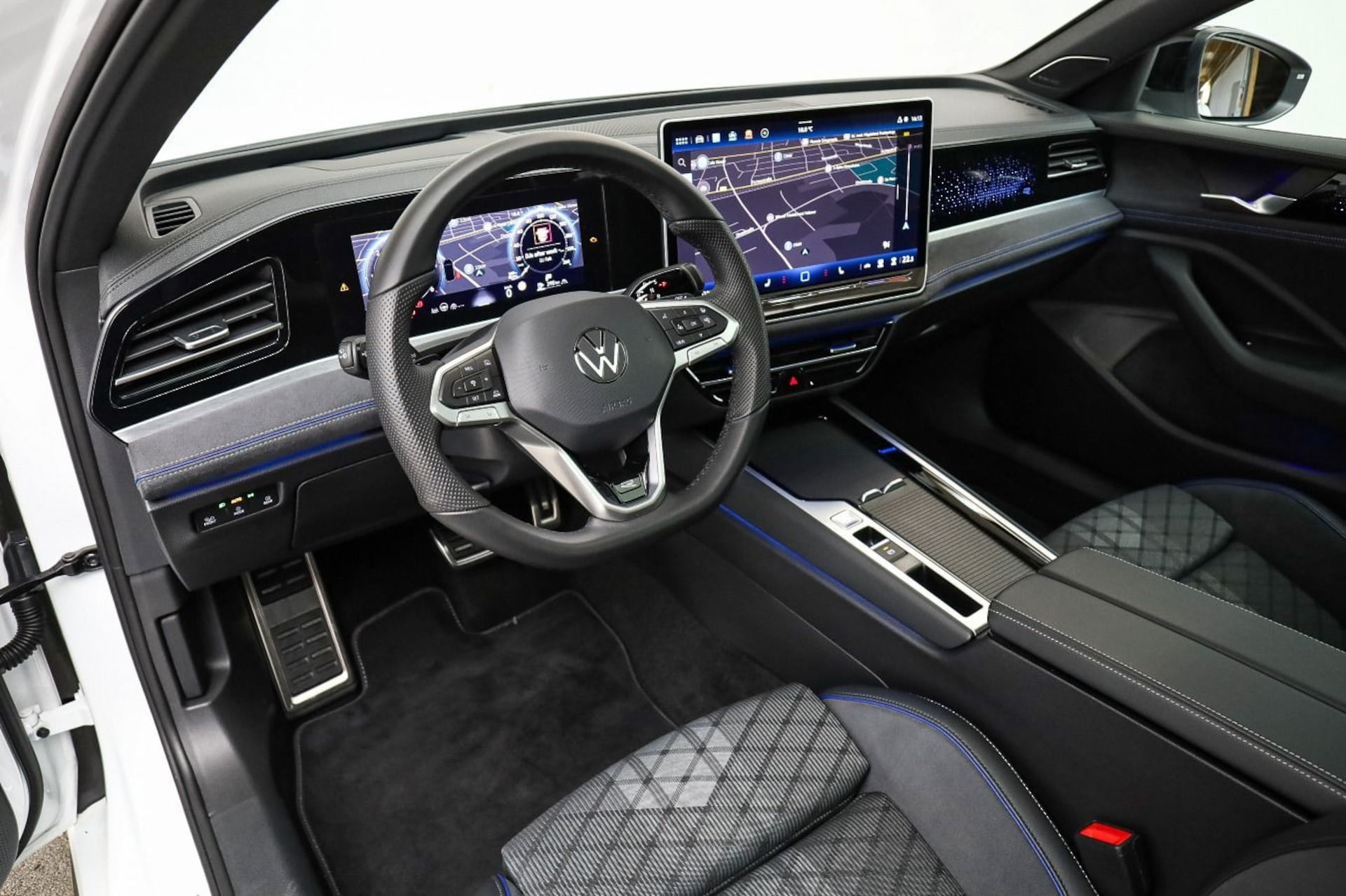 Volkswagen Passat R-Line