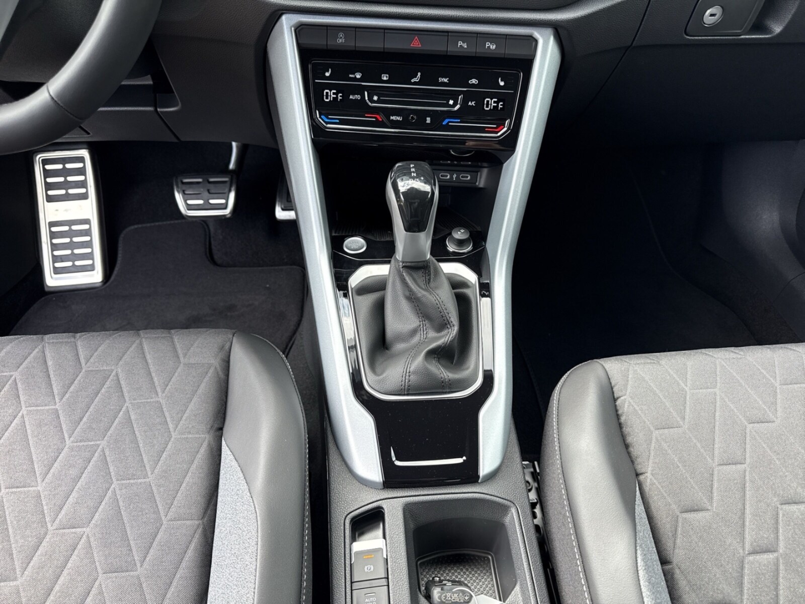 Volkswagen T-Roc Cabriolet – Bild 15