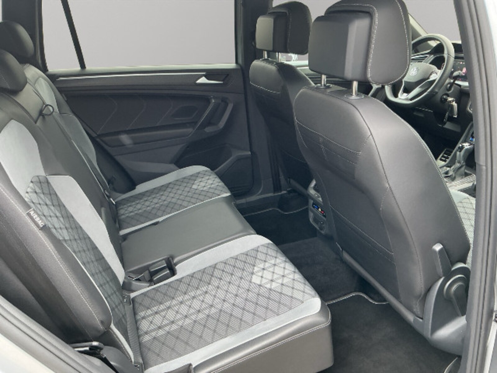 Volkswagen Tiguan Allspace – Bild 19