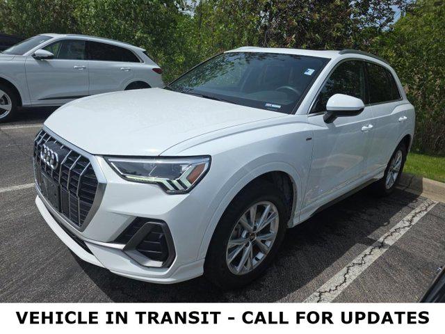 2023 Audi Q3's photo