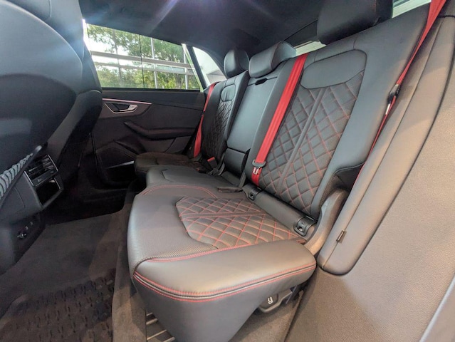 2026 Audi SQ8 Prestige - Photo 17