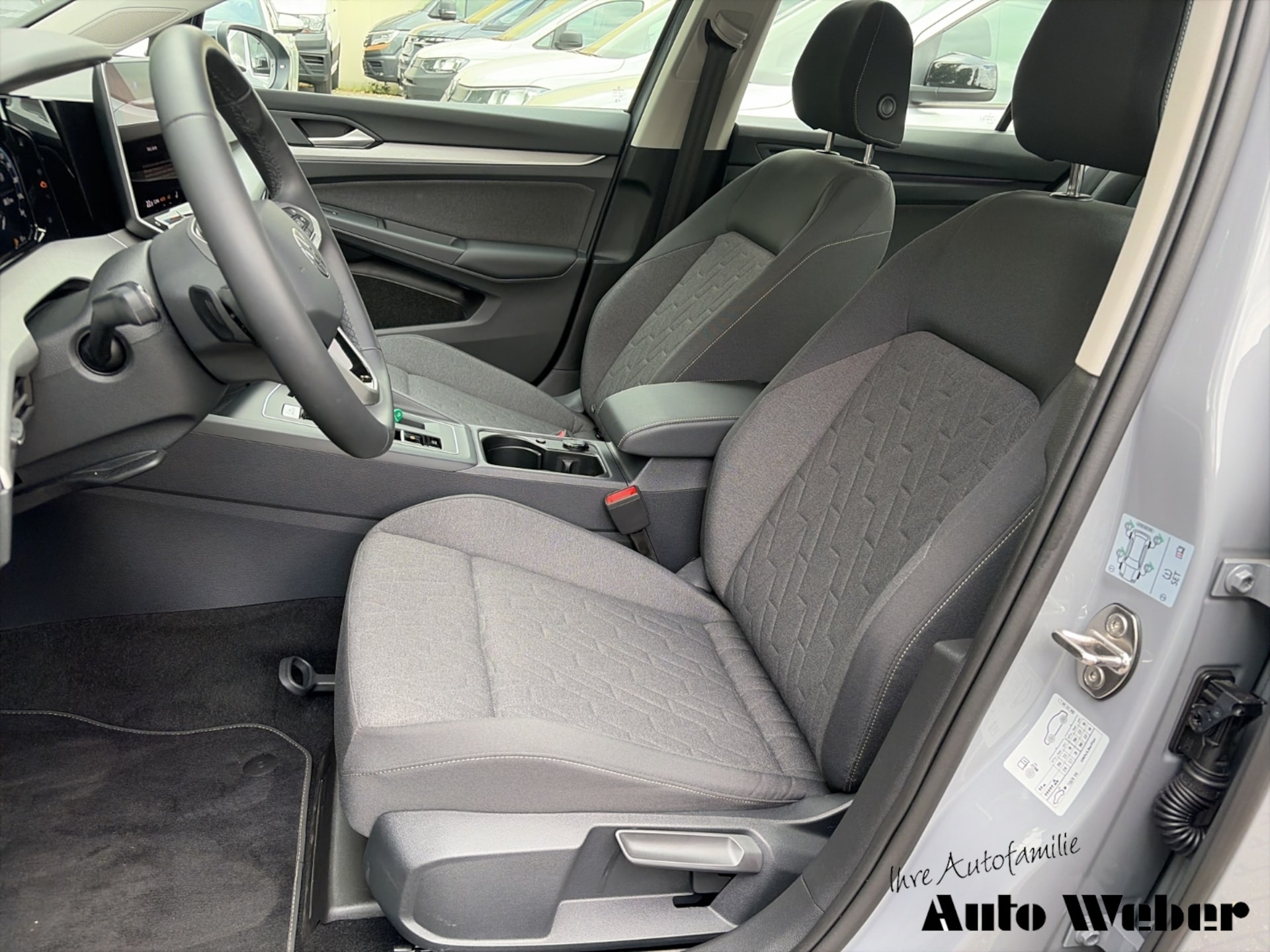 Volkswagen Golf Life