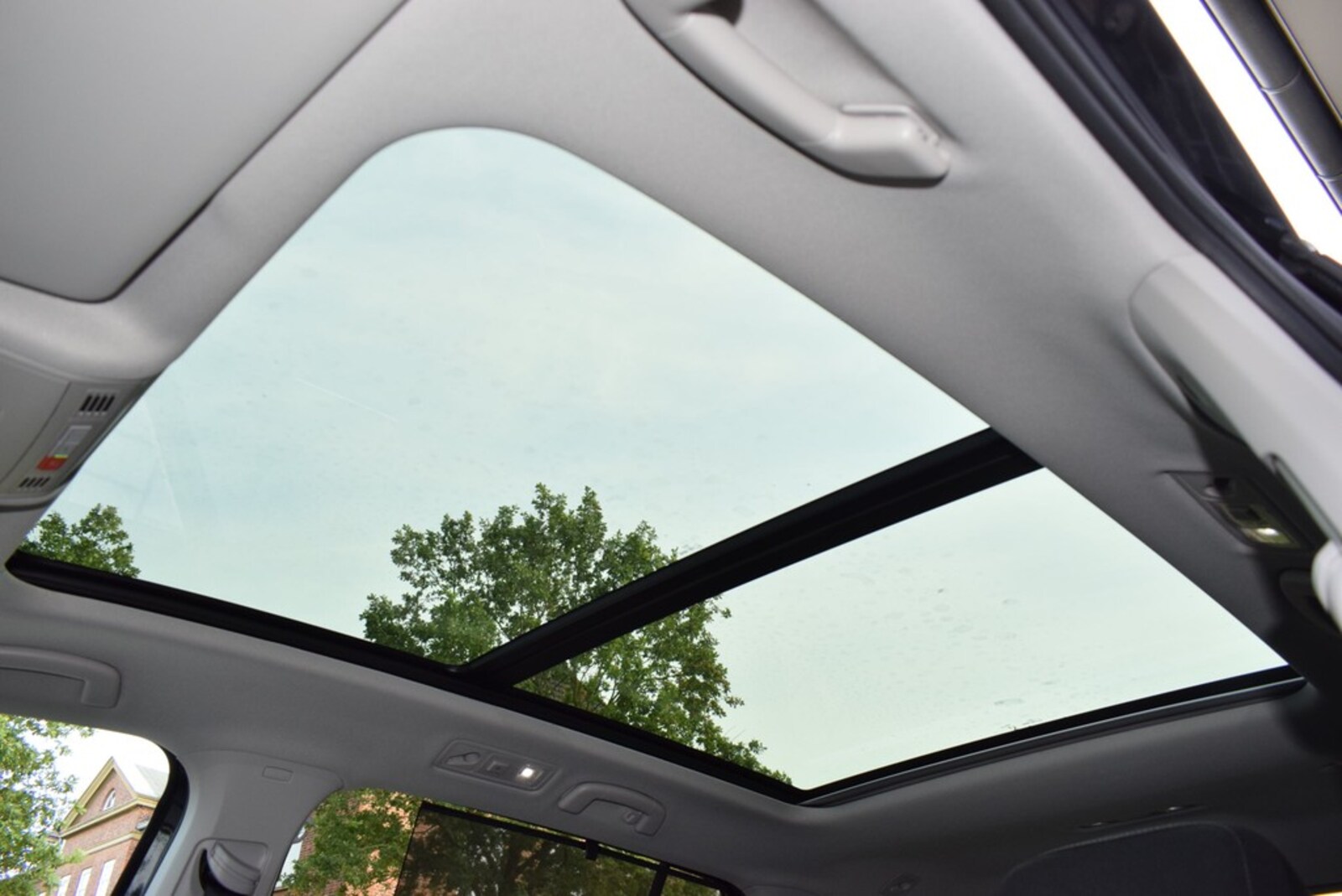 Volkswagen Touran – Bild 7