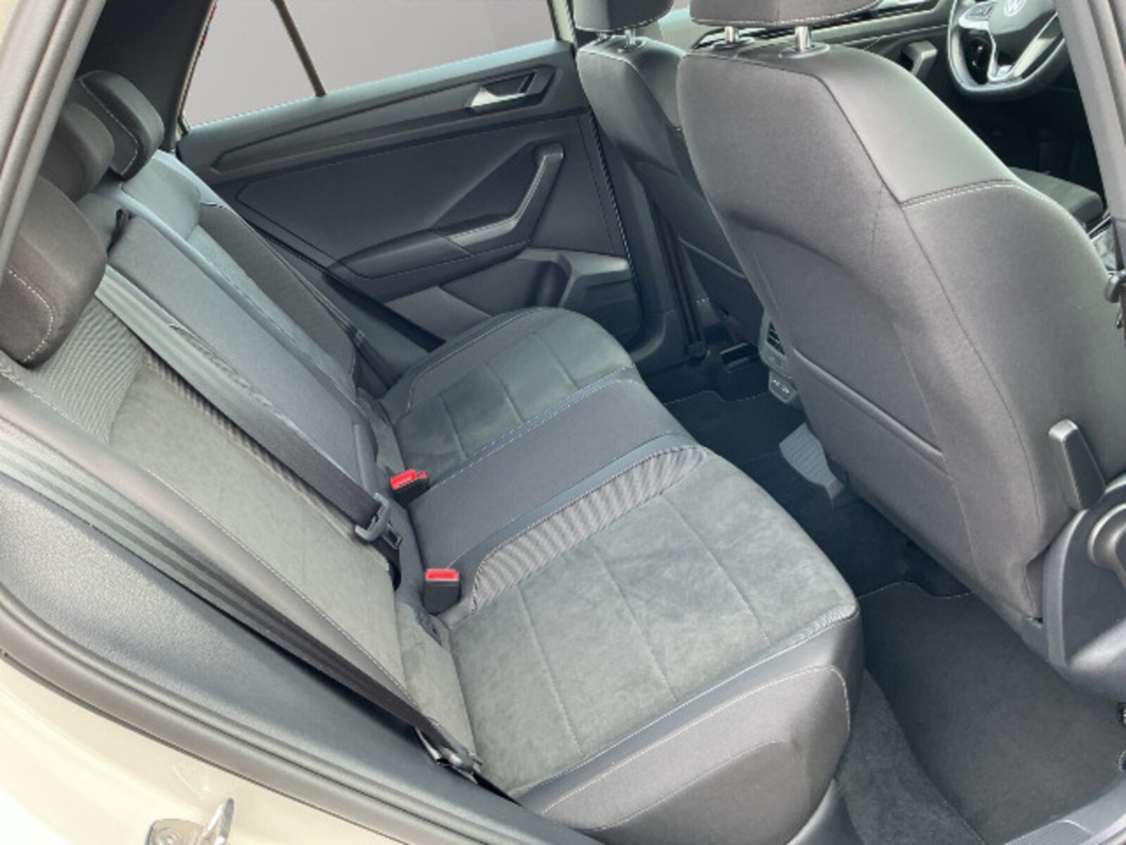 Volkswagen T-Roc – Bild 19